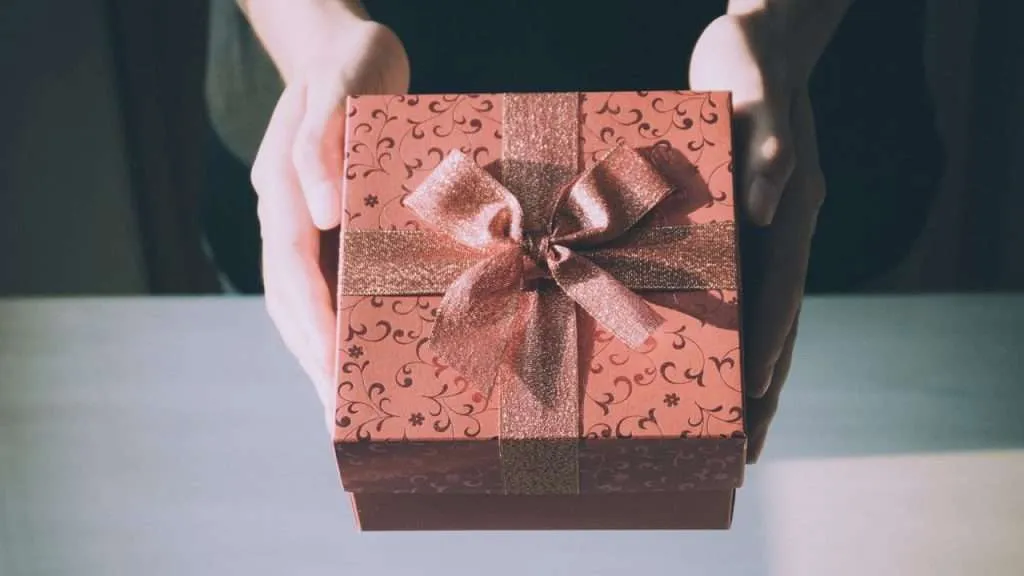 does a taurus man like gifts?